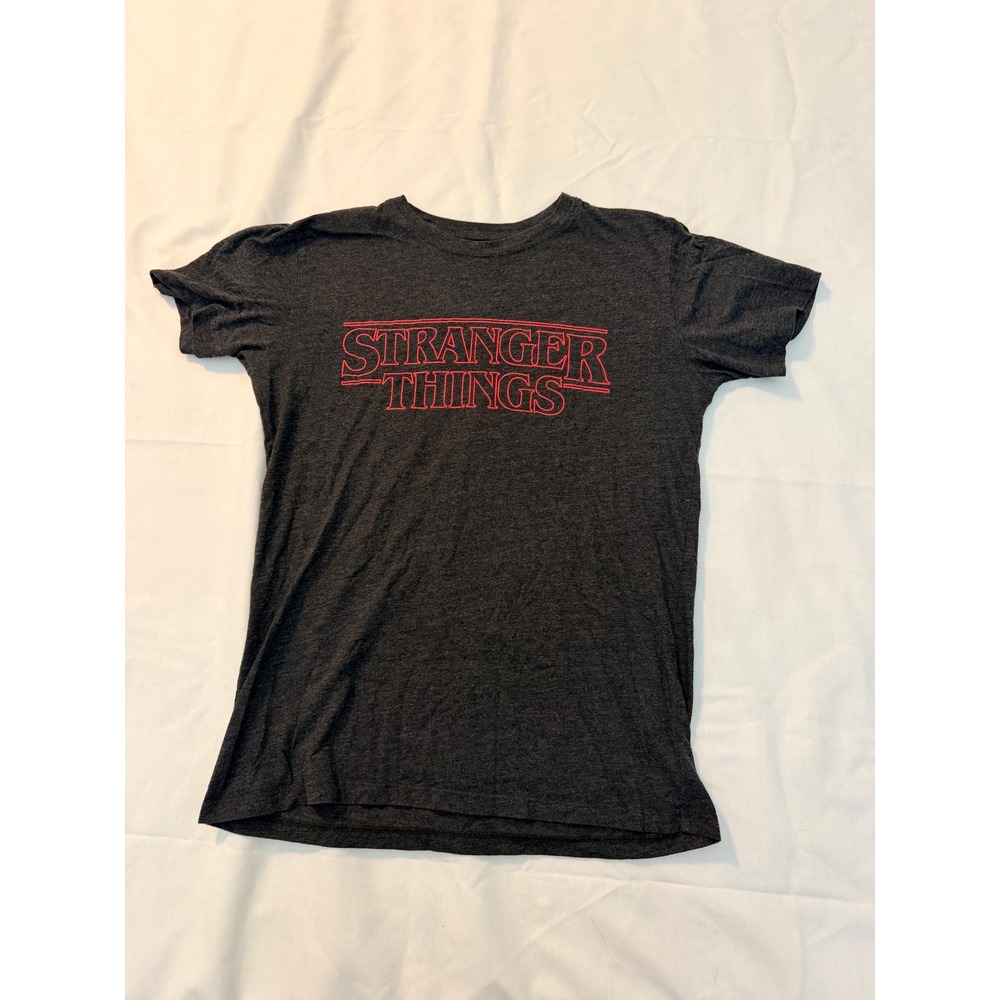 Stranger Things Netflix Graphic T-Shirt Charcoal Grey Red Logo Small S Short Slv